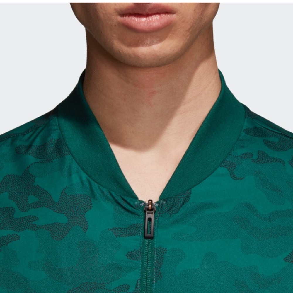 NWT Adidas Woven Lightweight Bomber training Jacket Men’s Small Camo Green black - Picture 5 of 13